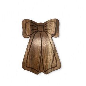 Cottagecore Bow Shape Wooden Cutting Board Tray‎ Charcuterie Serving Platter S